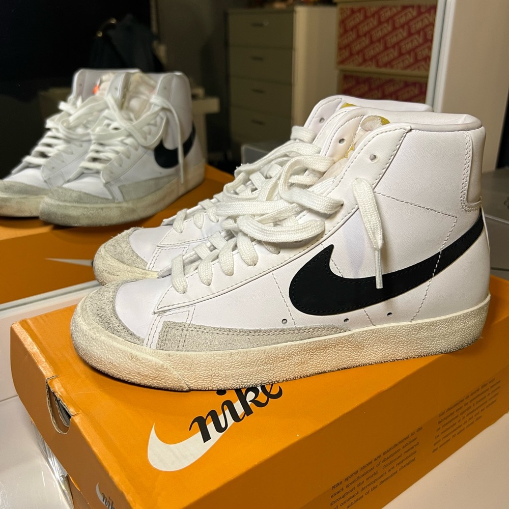 Nike Women’s Blazer